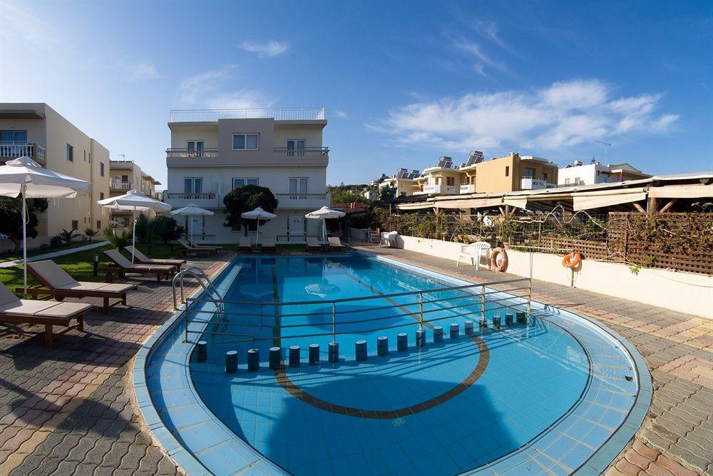 Tropicana Beach Hotel Stalós Exterior foto